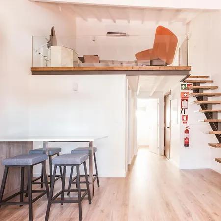 Porta14 3 Duplex Apartamento *
